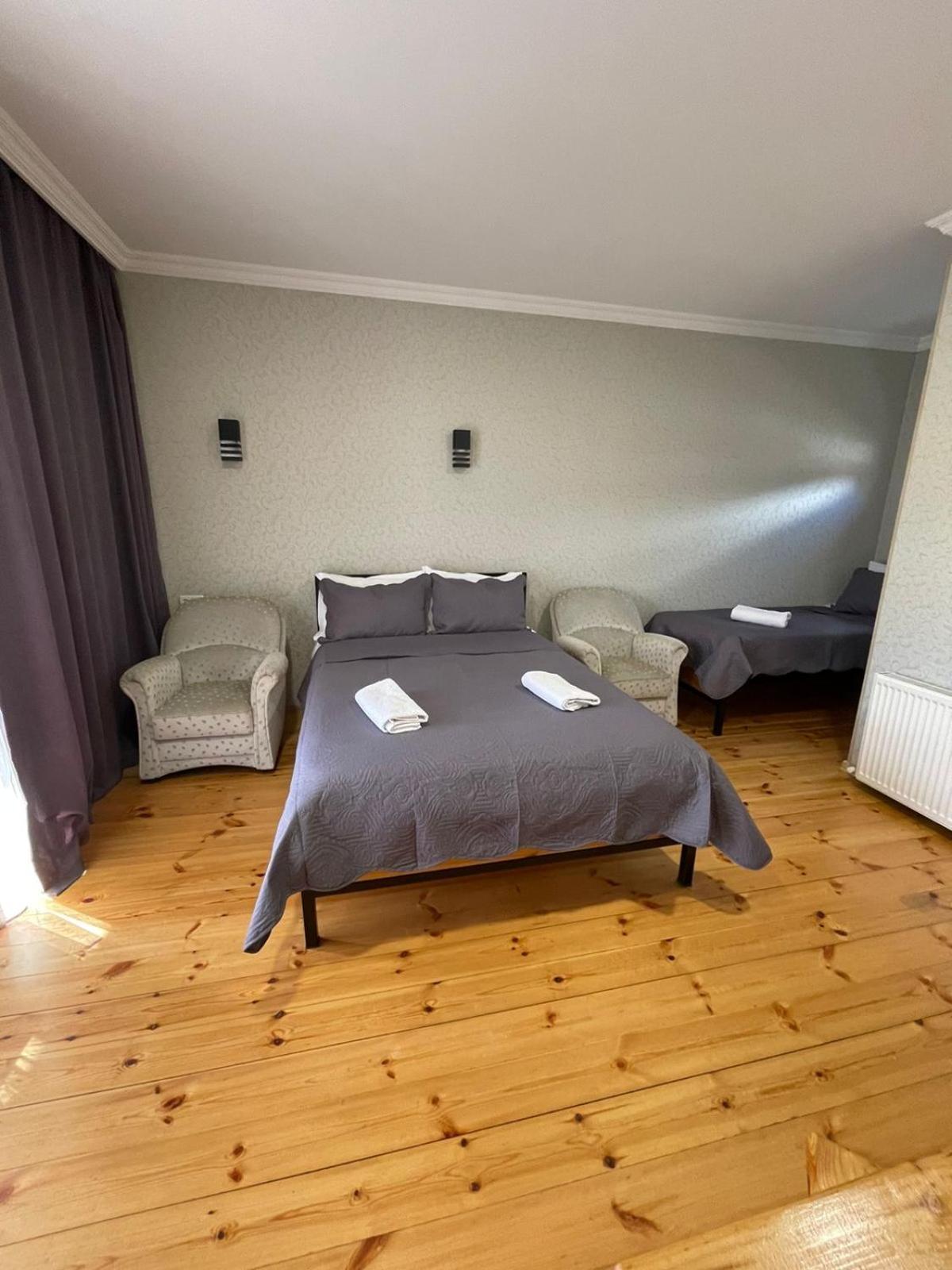 Bibo'S Kokhi Guesthouse Kazbegi Bagian luar foto
