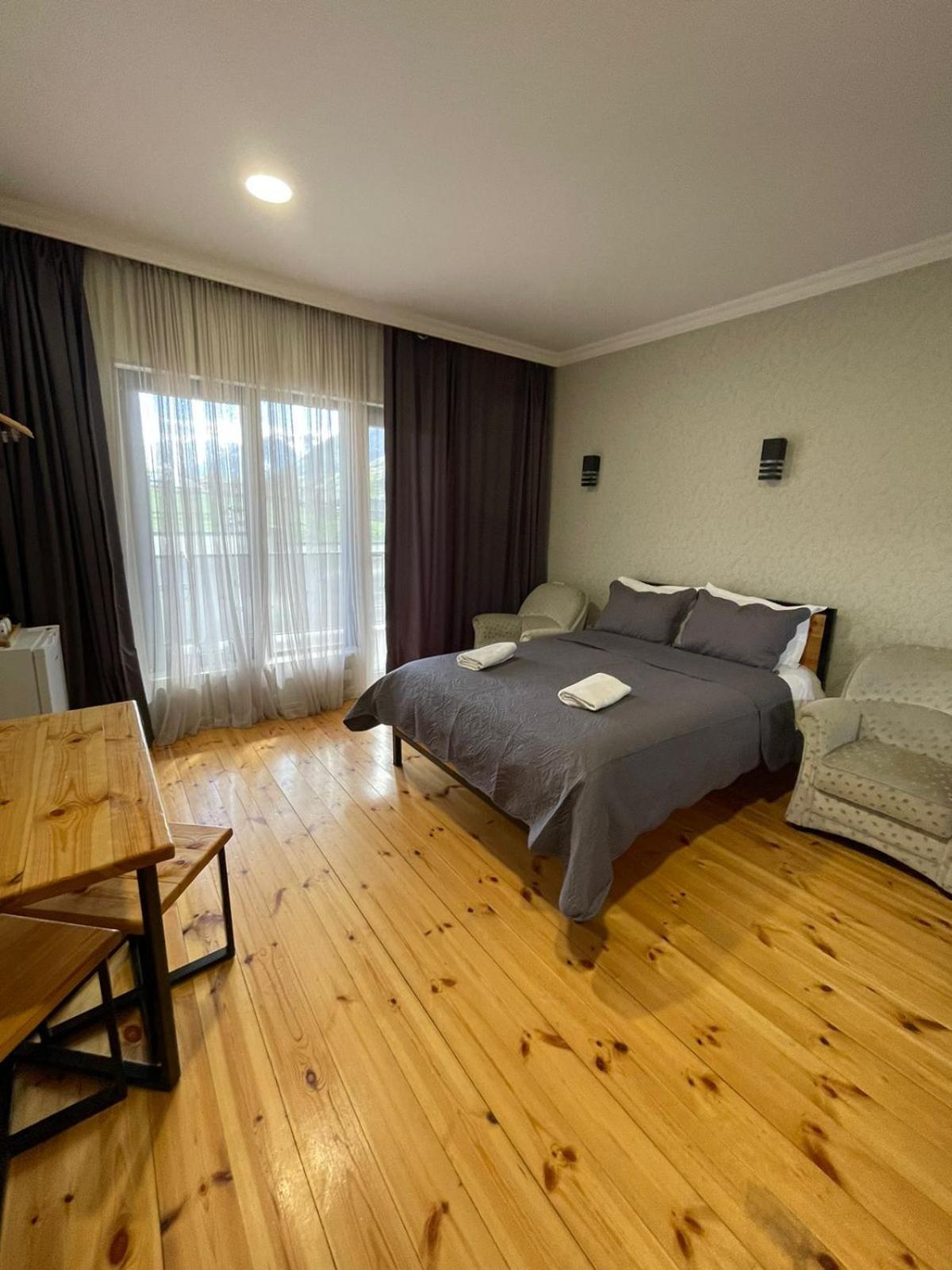 Bibo'S Kokhi Guesthouse Kazbegi Bagian luar foto
